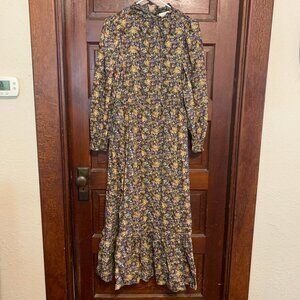Universal Thread Maxi Dress M floral ruffle w/pockets